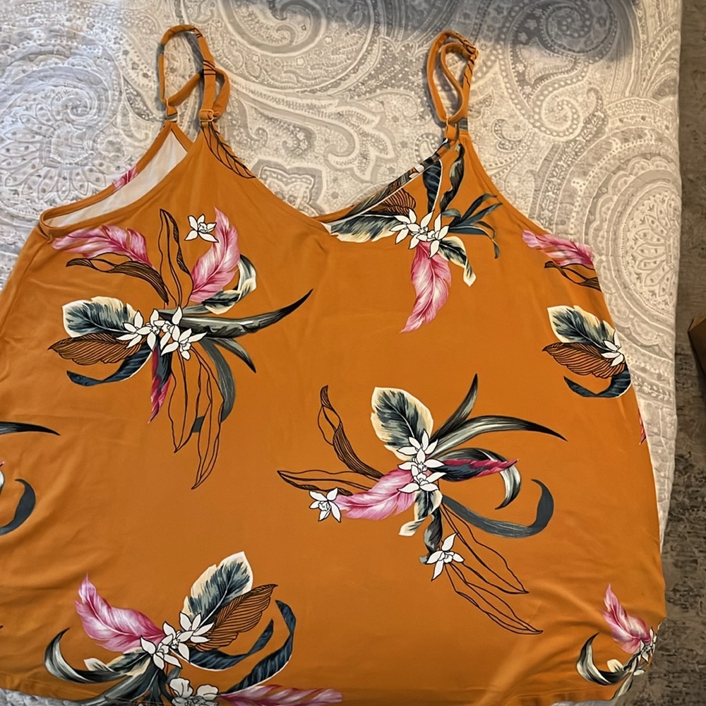 Torrid cami - Picture 2 of 5